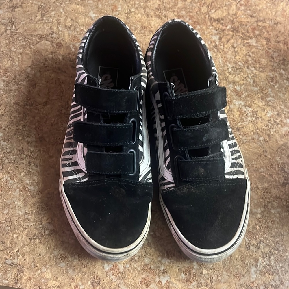 Velcro Vans. Women’s size 10